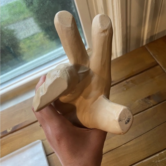 Michel Michael Harvey Craft Pottery Trompe L'oeil Gardening Glove Vase Pop Art - Picture 5 of 9